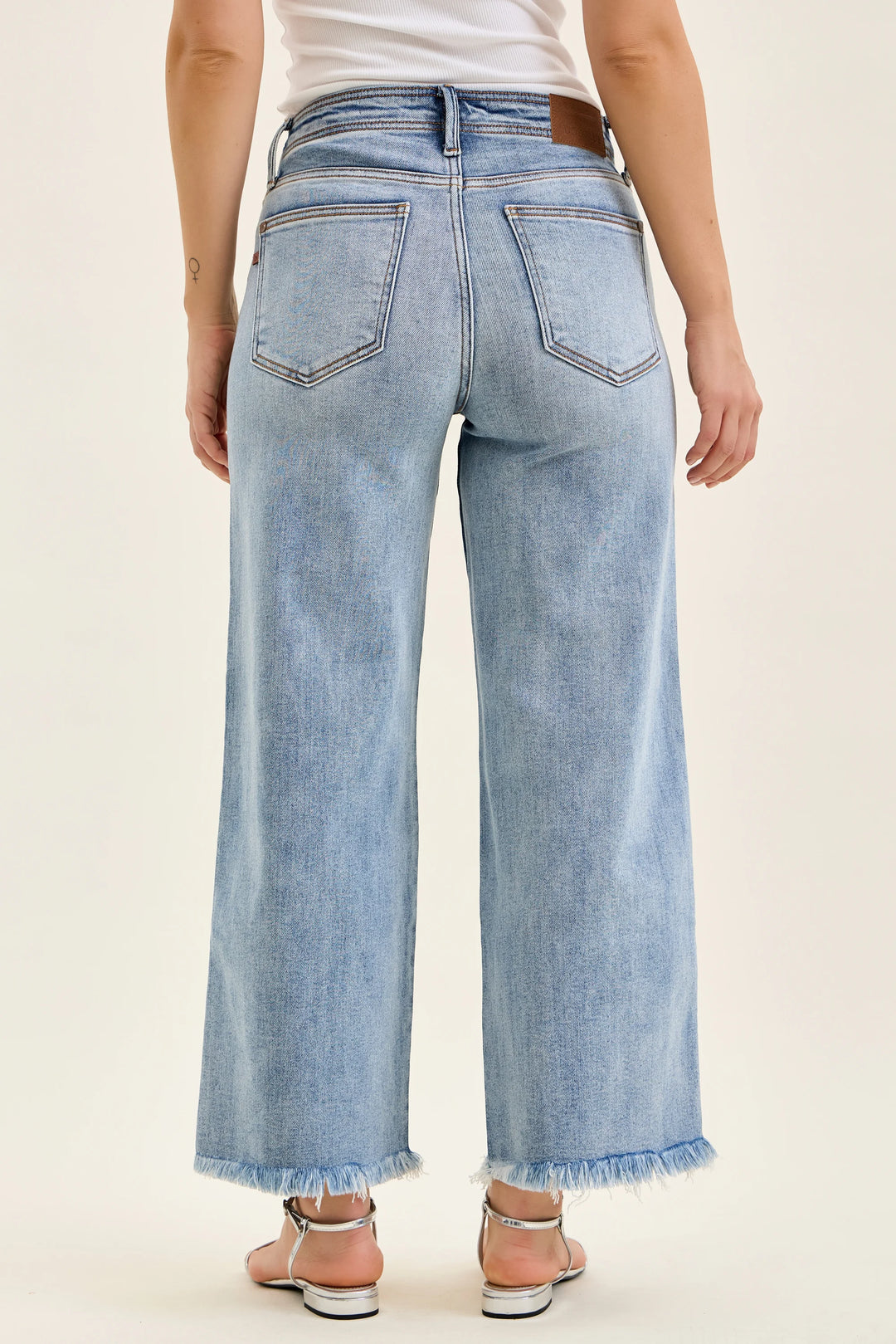 Judy Blue Mid Rise Ankle Wide Leg