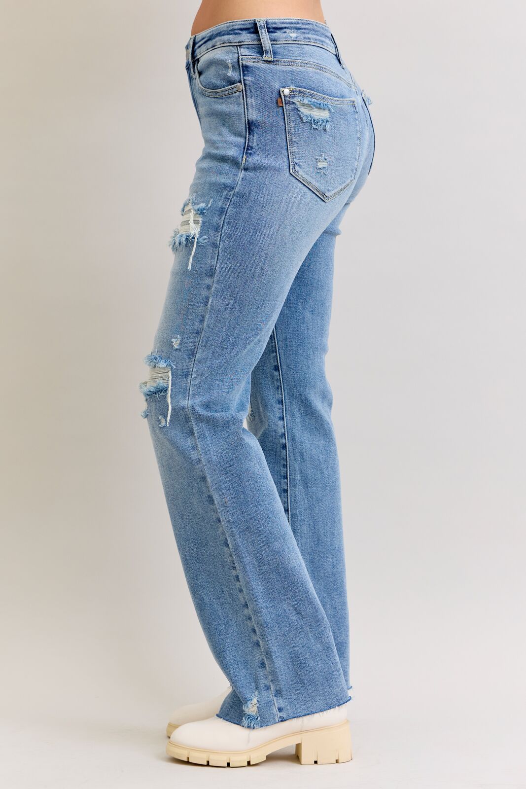 Judy Blue Mid Rise 90s Straight Jeans