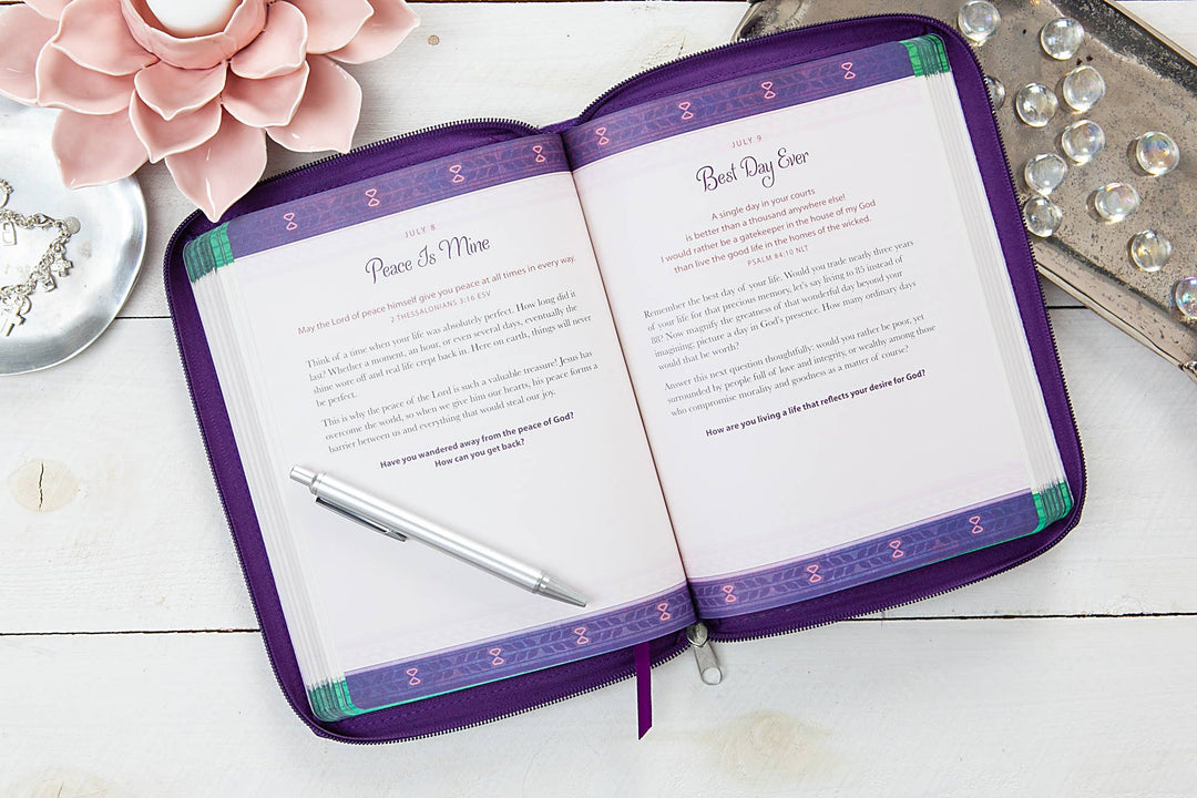 God Is Always With Me (Zippered Devotional)