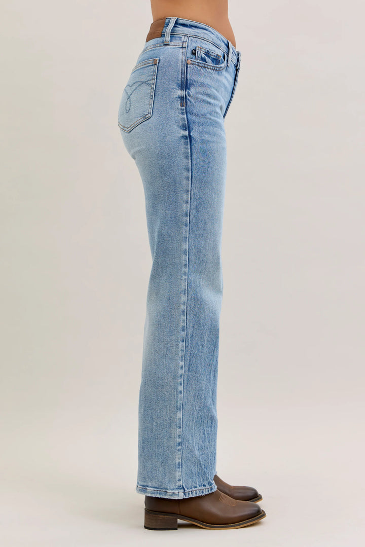 Judy Blue Mid Rise Rigid Magic Straight Jeans