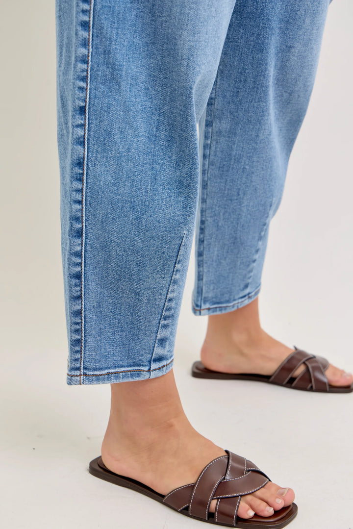 Judy Blue Barrel Jeans