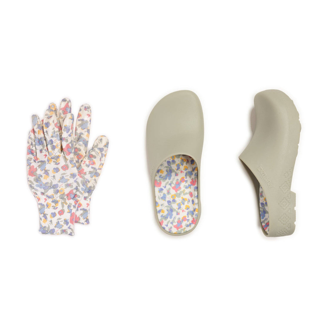 MUK LUKS Women's Spring Garden Clog and Bonus Glove Set