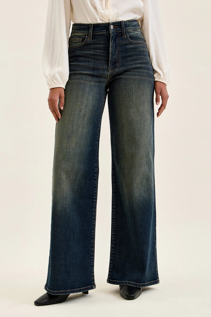 Judy Blue Retro Wide Adjustable Waist Whisky Night Jeans