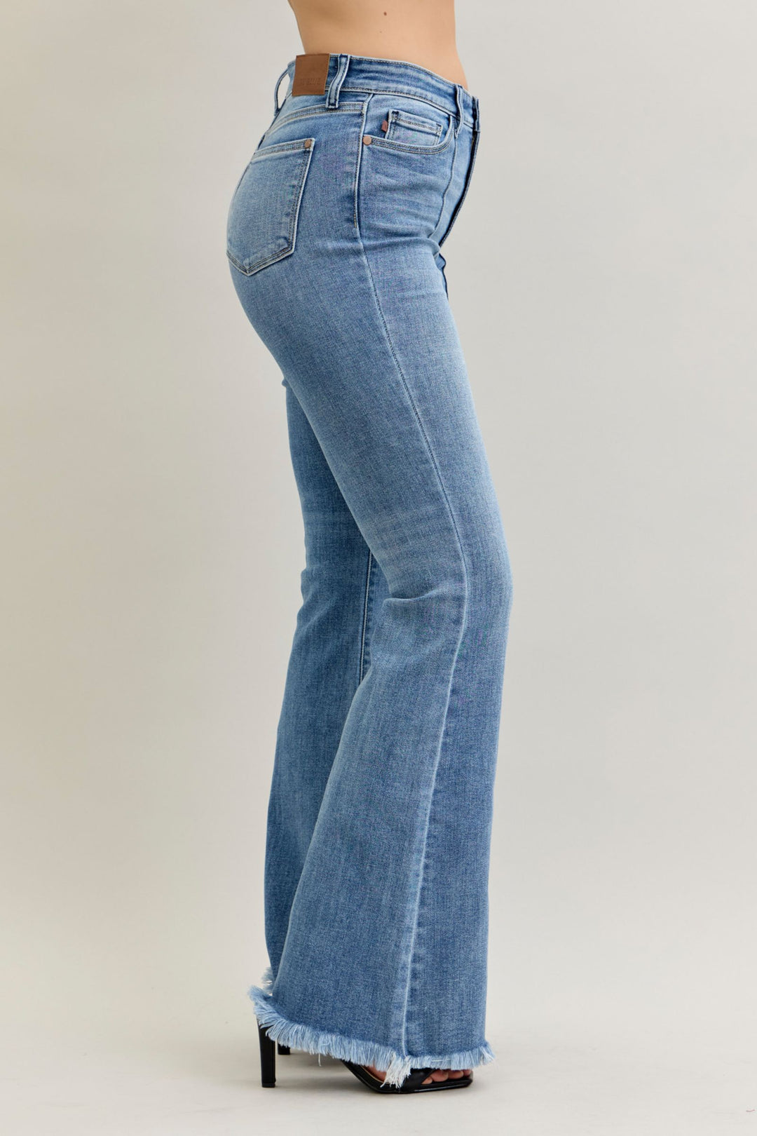 Judy Blue Hi Rise Light Wash PinTuck Destroyed Hem