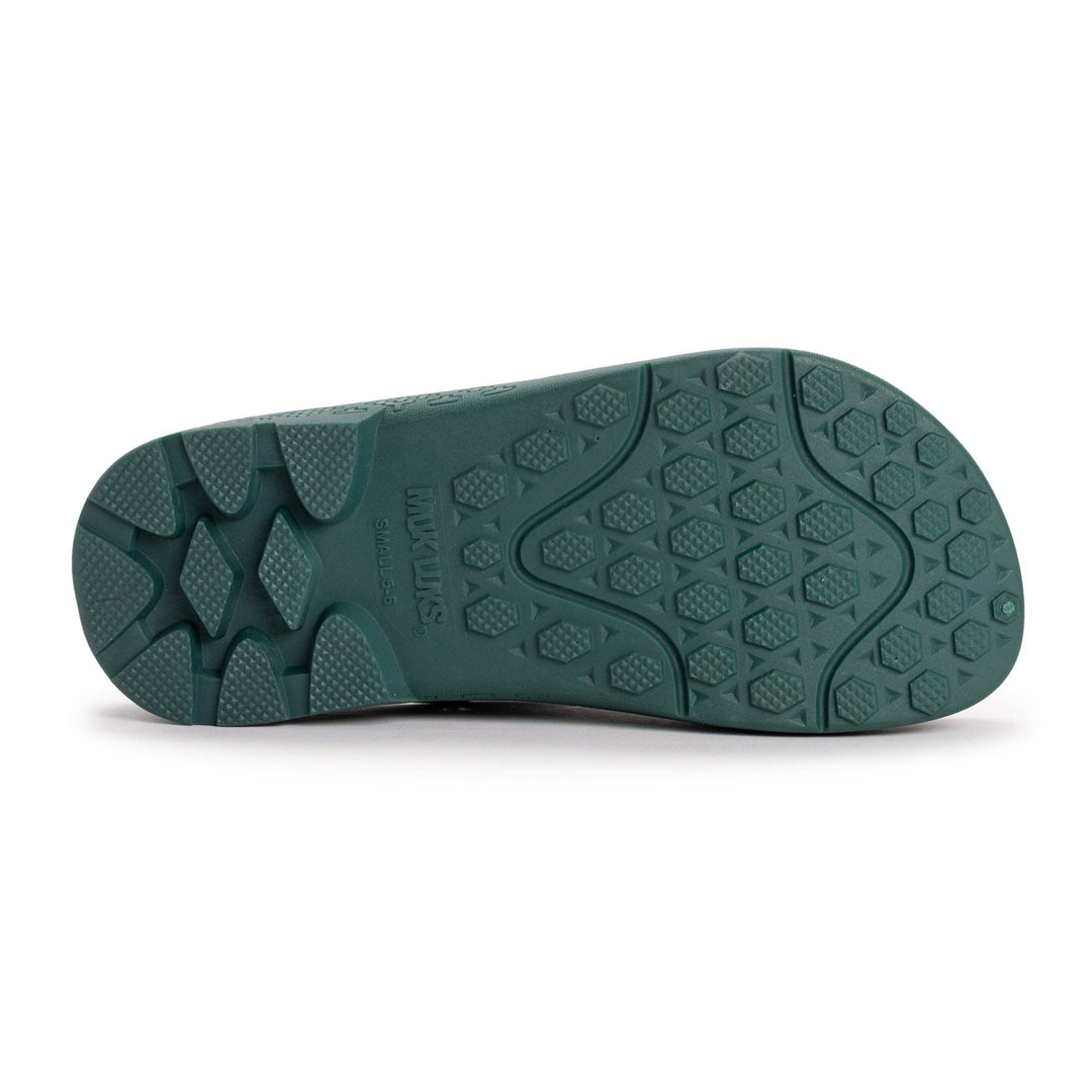 MUK LUKS Women's Spring Garden Clog and Bonus Glove Set