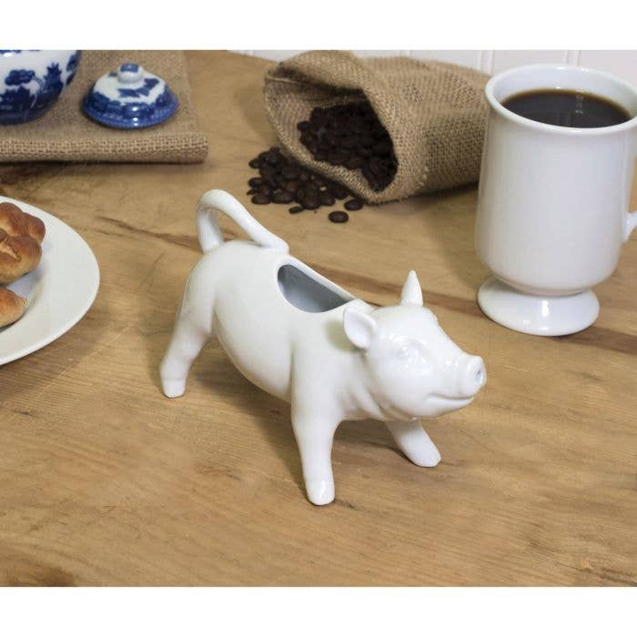 HIC Kitchen Pig Creamer With Handle, 6oz