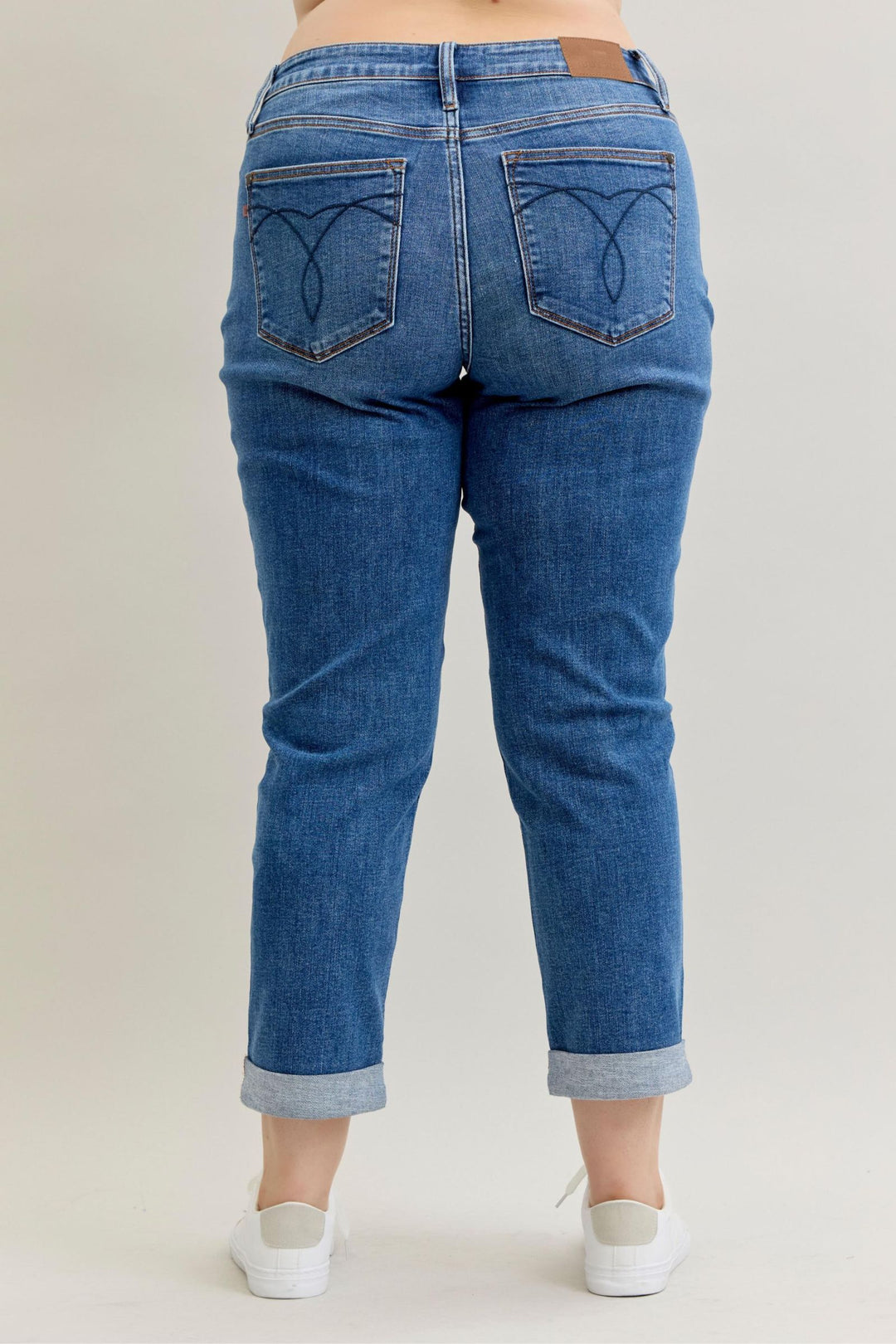 Judy Blue Mid Rise Cuffed Boyfriend
