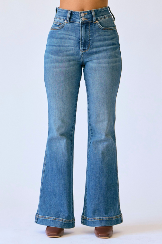 PETITE Judy Blue Tummy Control Double Button Flare