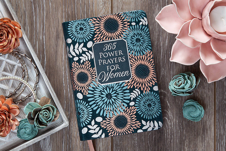 365 Power Prayers for Women (Prayer Devotional)