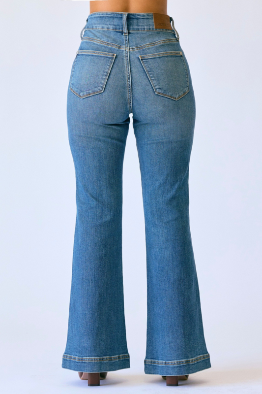 PETITE Judy Blue Tummy Control Double Button Flare