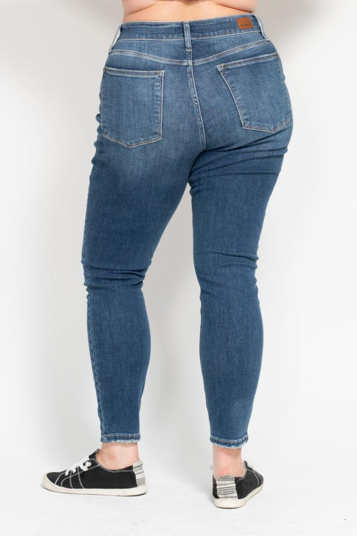 Judy Blue Hi Rise Button Fly Skinny