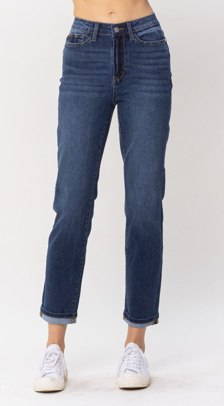 Judy Blue Cooling Boyfriend Jeans