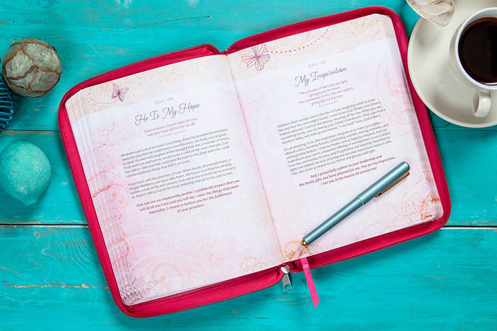Be Still and Know (Zippered, Yearlong Devotional)