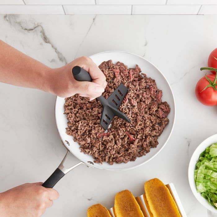 HIC Kitchen Ground Meat Chopper & Turner