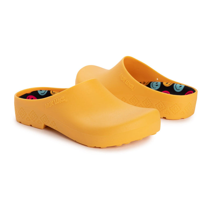 MUK LUKS Women's Spring Garden Clog and Bonus Glove Set