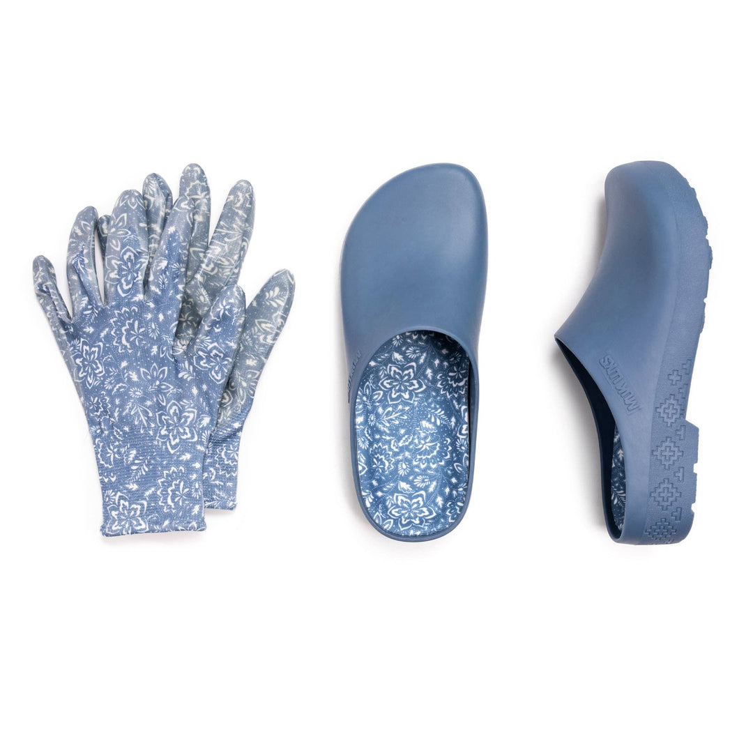 MUK LUKS Women's Spring Garden Clog and Bonus Glove Set