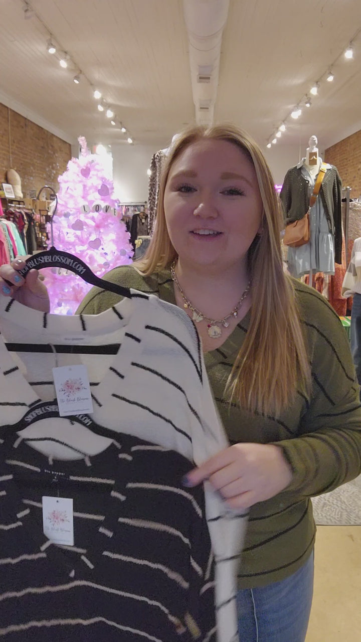 Loose Weave Stripe V Neck Top