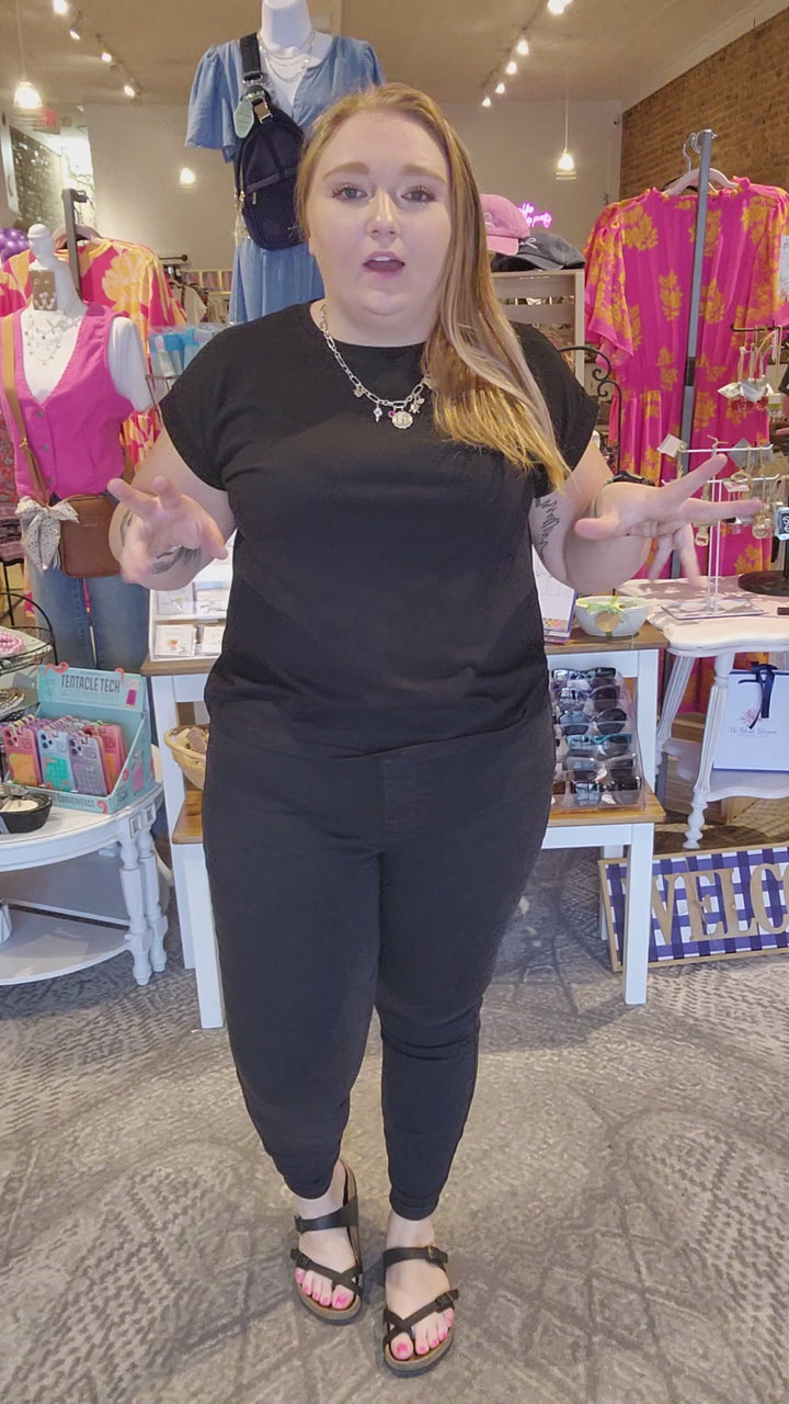 Judy Blue Booty Lifting Black Skinny Jegging