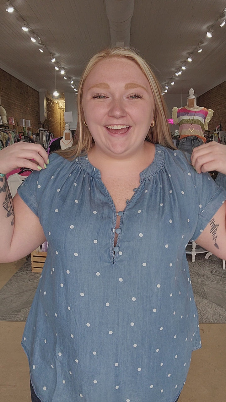 Polka Dot Chambray Short Sleeve Henley