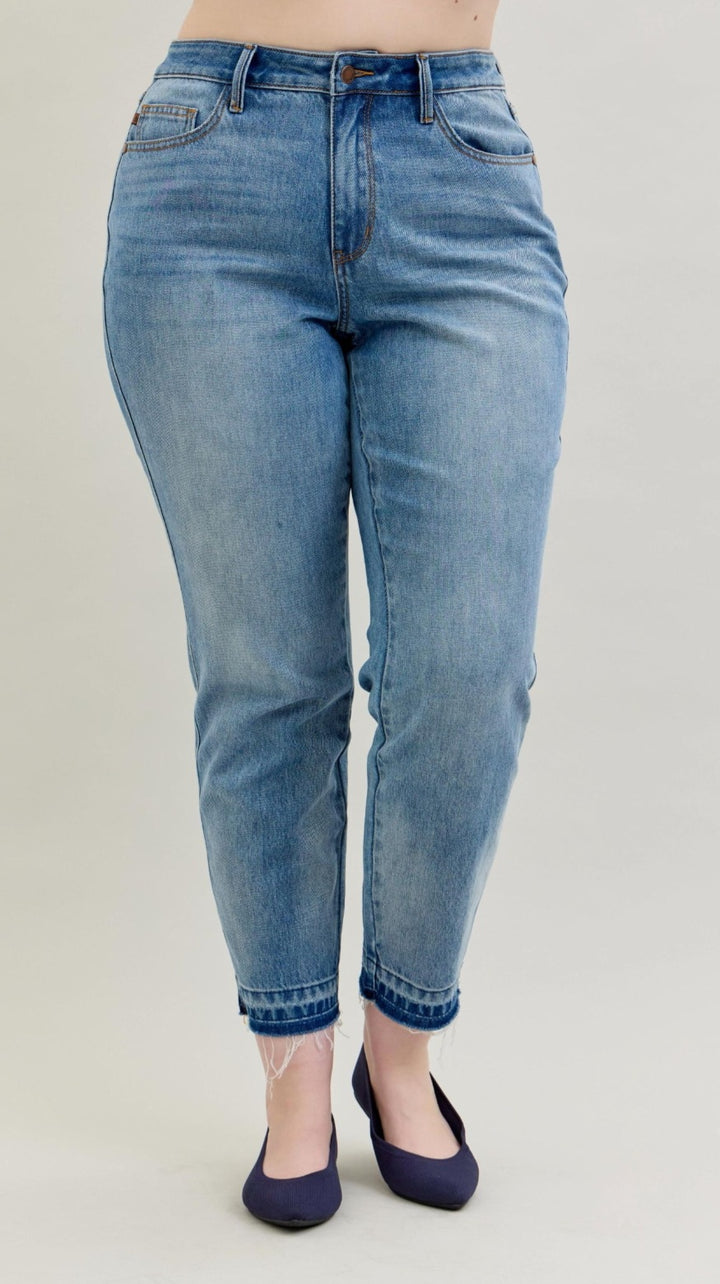 Judy Blue Rigid Magic Released Hem Boyfriend Jean
