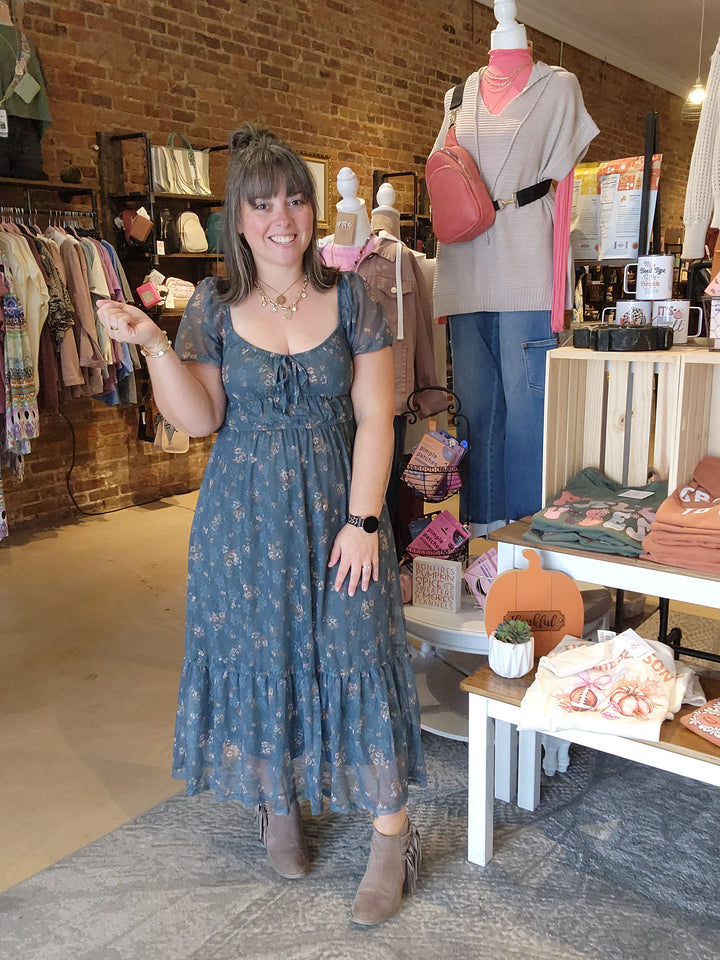 Vintage Lace Midi Dress