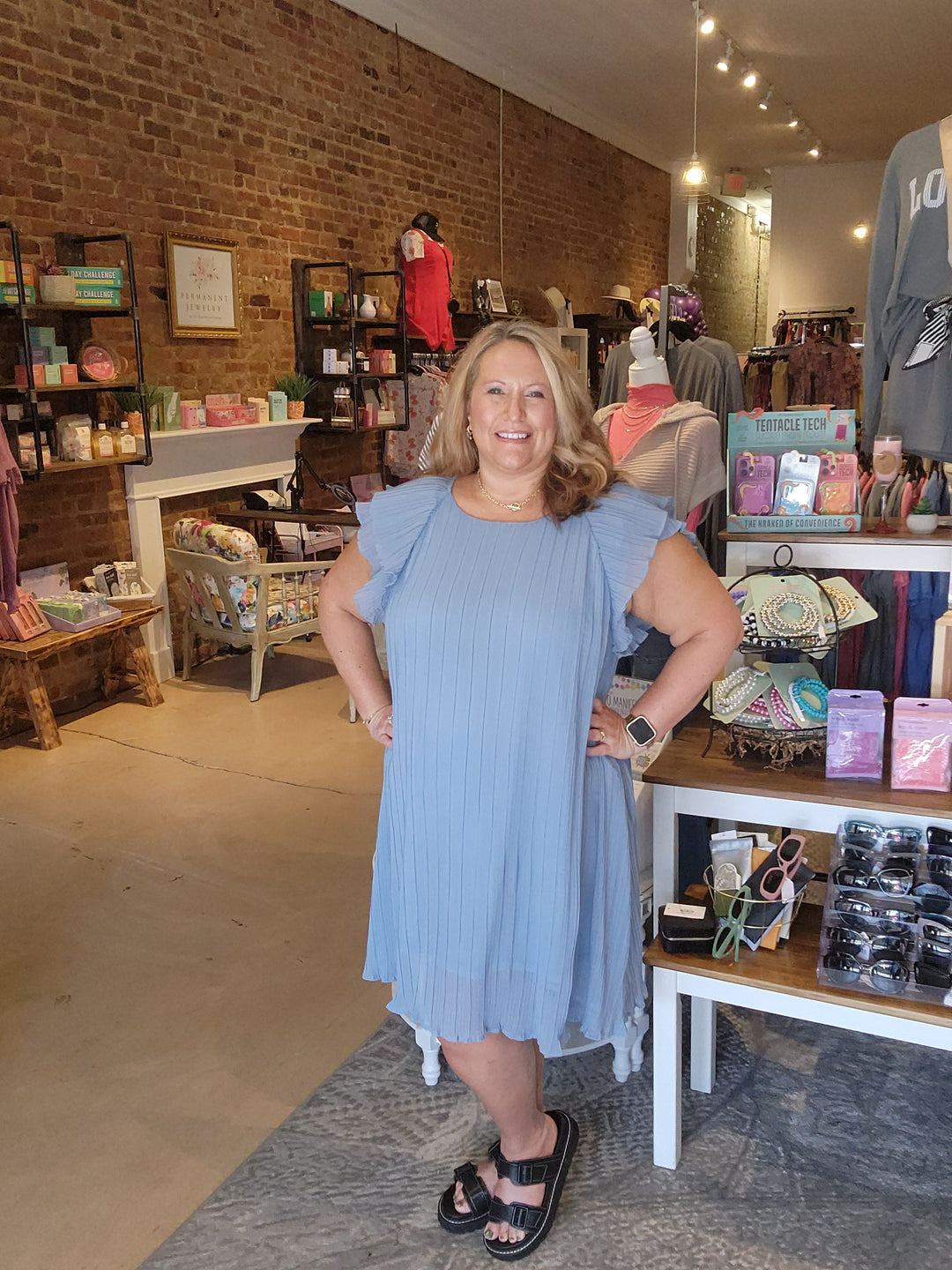 Flutter Sleeve Accordion Dress