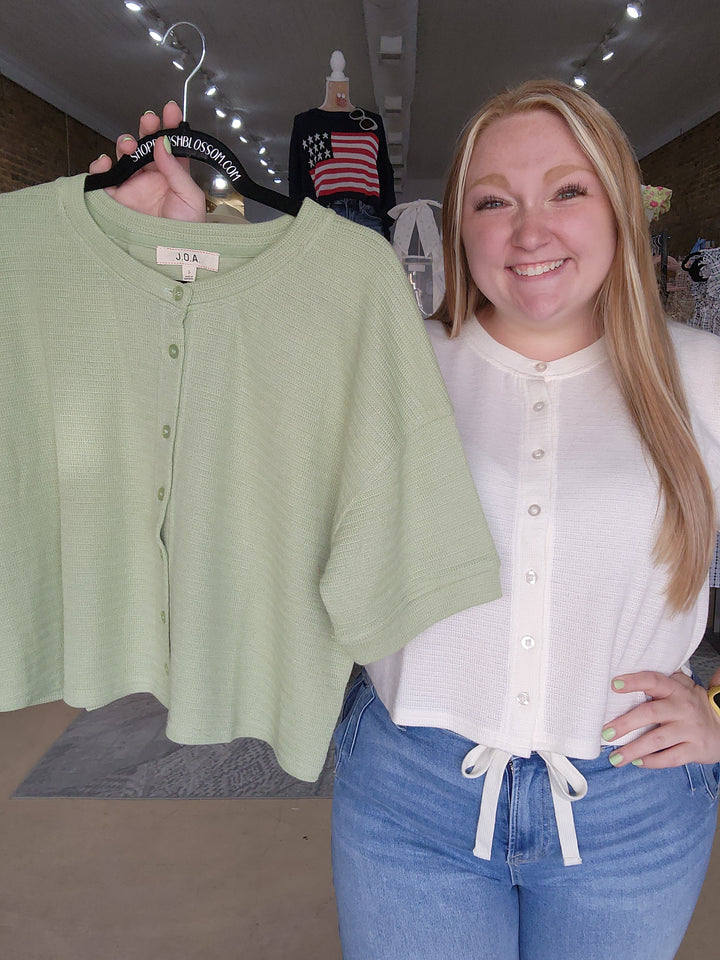 Textured Knit Button Down Short Sleeve Cardigan