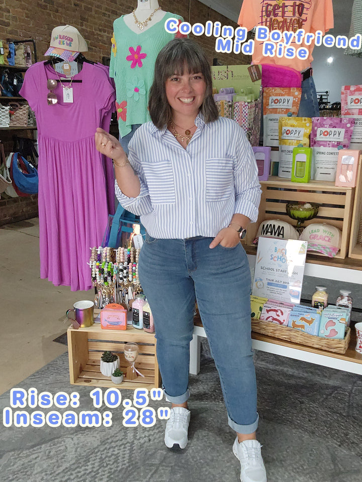 Judy Blue COOLING Boyfriend Jeans