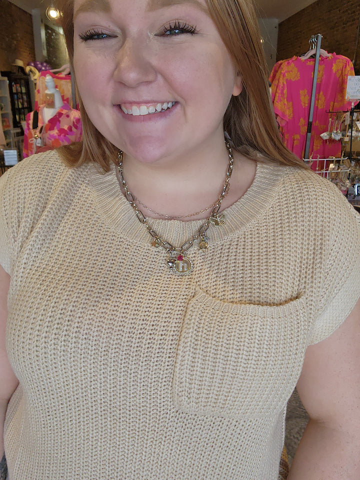 Patch Pocket Sleeveless Knit Top