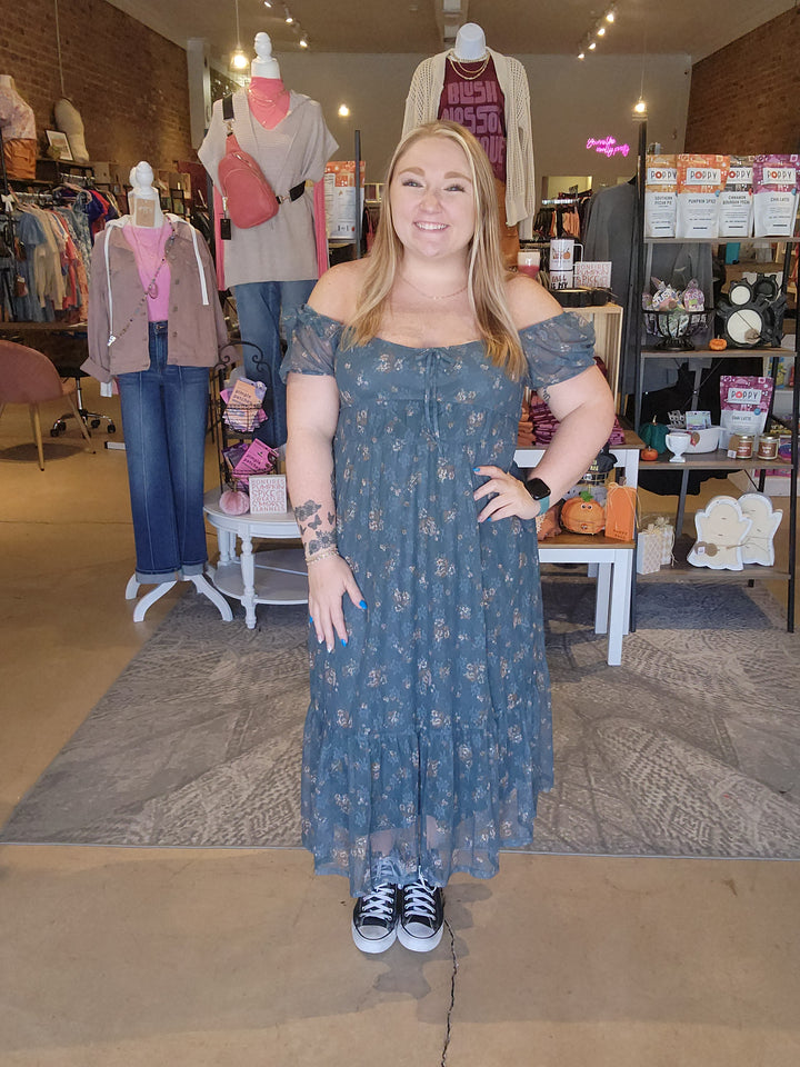 Vintage Lace Midi Dress