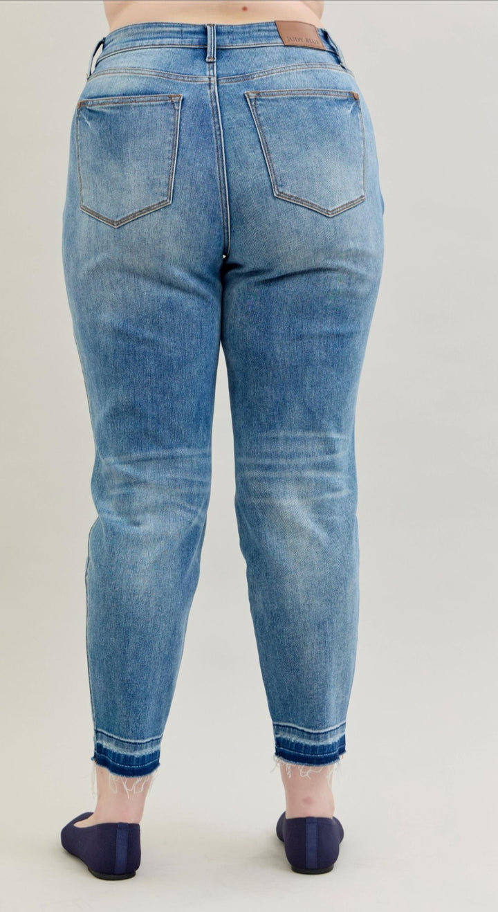 Judy Blue Rigid Magic Released Hem Boyfriend Jean